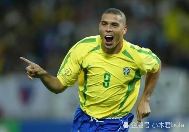 足坛十大球星妻子,足坛十大球星球衣号码