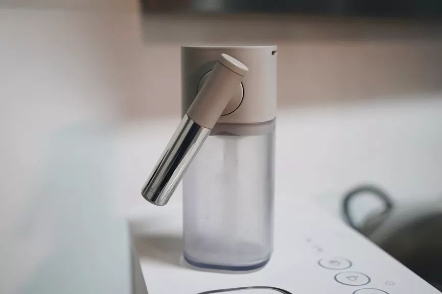 胶囊咖啡机哪款最好,想买咖啡机买便宜的还是贵的好