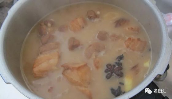 五星大厨教你20道精选创意家常菜,20道硬菜大厨拿手秘制招牌菜