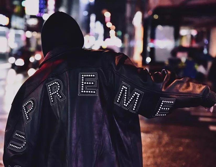 supreme在全球开启打折清仓,supreme便宜又实惠的好东西