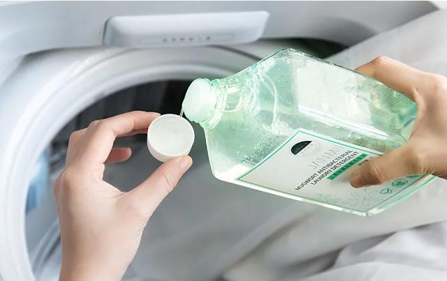 床单睡久了容易螨虫成窝？教你一新招，比太阳暴晒效果好