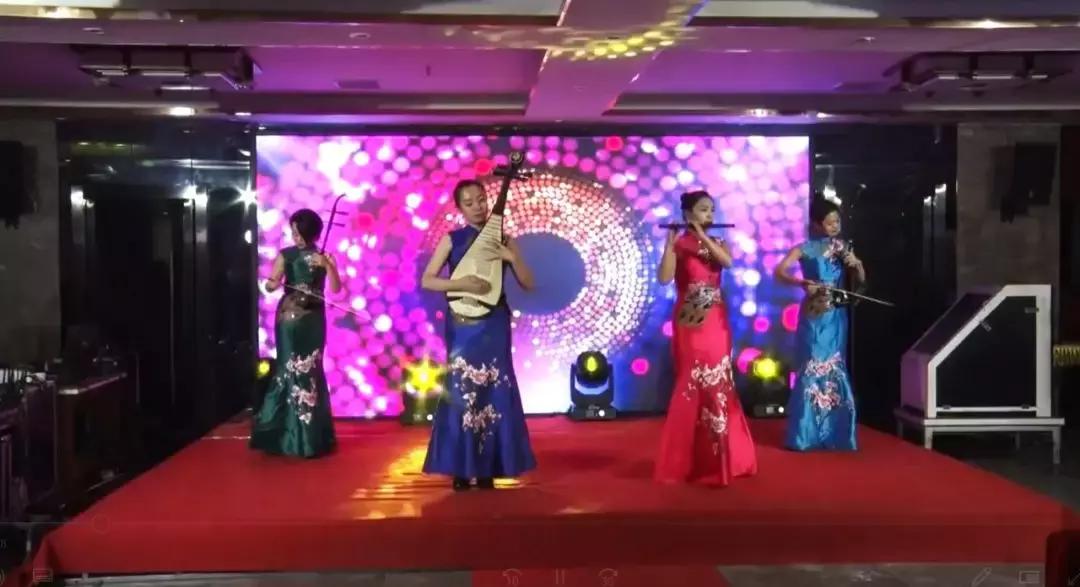 最牛装饰公司展厅布置,最牛网红装饰公司