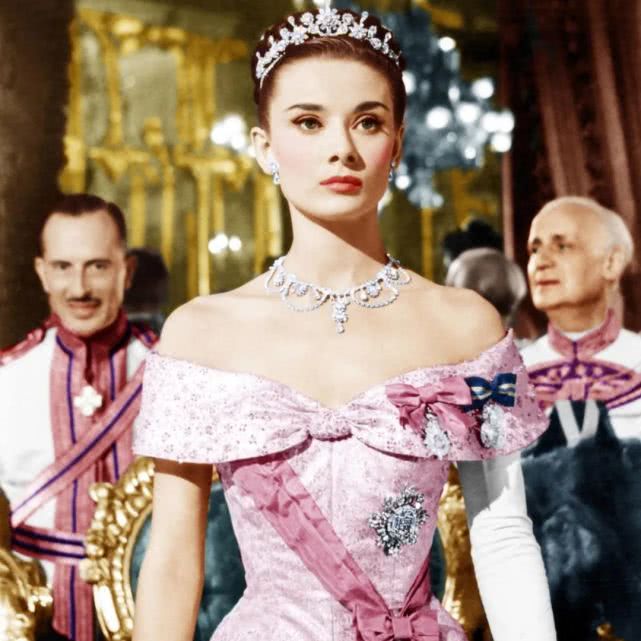 豆瓣八分以上的冷门喜剧片,豆瓣10部评分最高喜剧电影