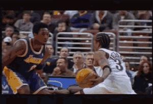 nba名宿阿伦艾弗森,阿伦艾弗森打球有什么绝技