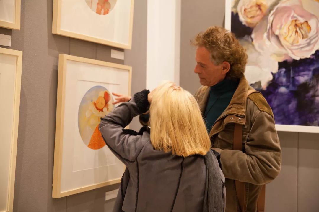 纯真、宁静与美——中马女画家对话展在马耳他中国文化中心举行