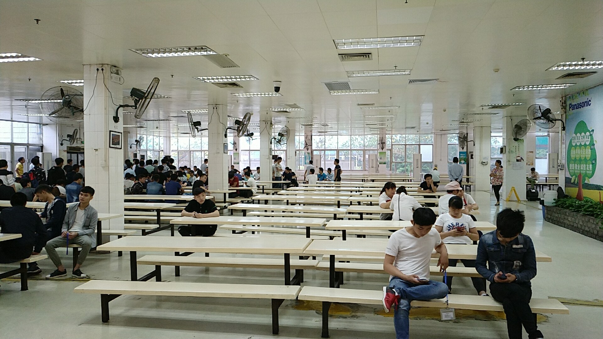 广州普工小时工多少钱,广州进厂多少钱一个小时