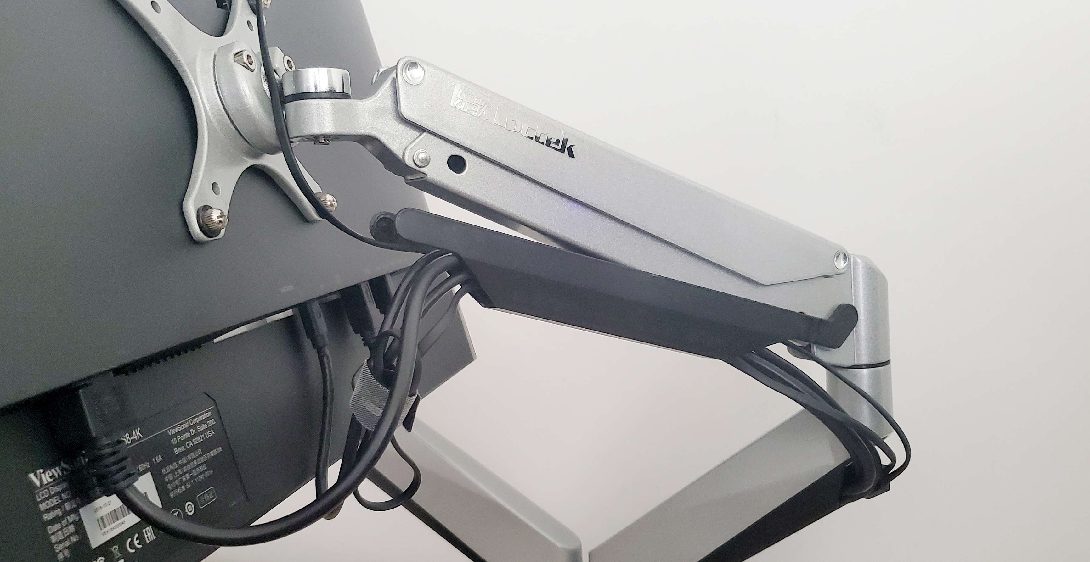 乐歌d7d和d8d,乐歌d7d显示器