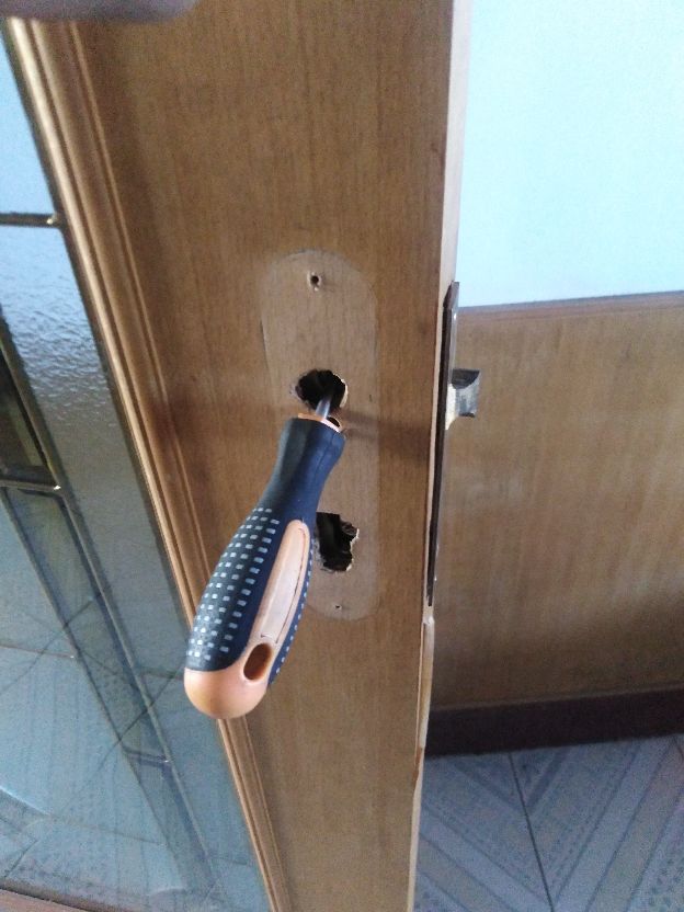 双执手锁拆卸图解,双锁体门锁怎么安装