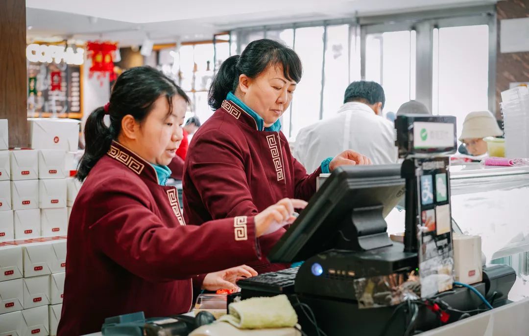 乐乐茶原创,乐乐茶众生相