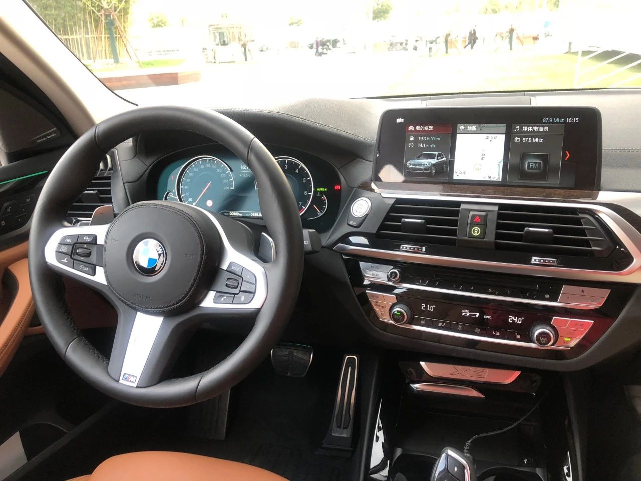 国产宝马x3落地多少钱,国产宝马x3现在值得购买吗