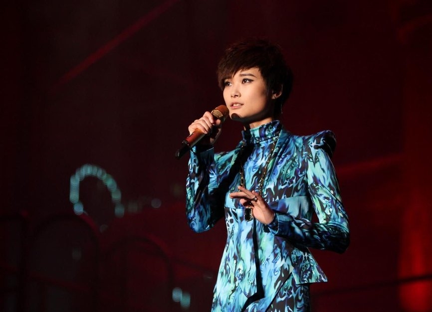 李宇春成功的视频,李宇春创造的奇迹