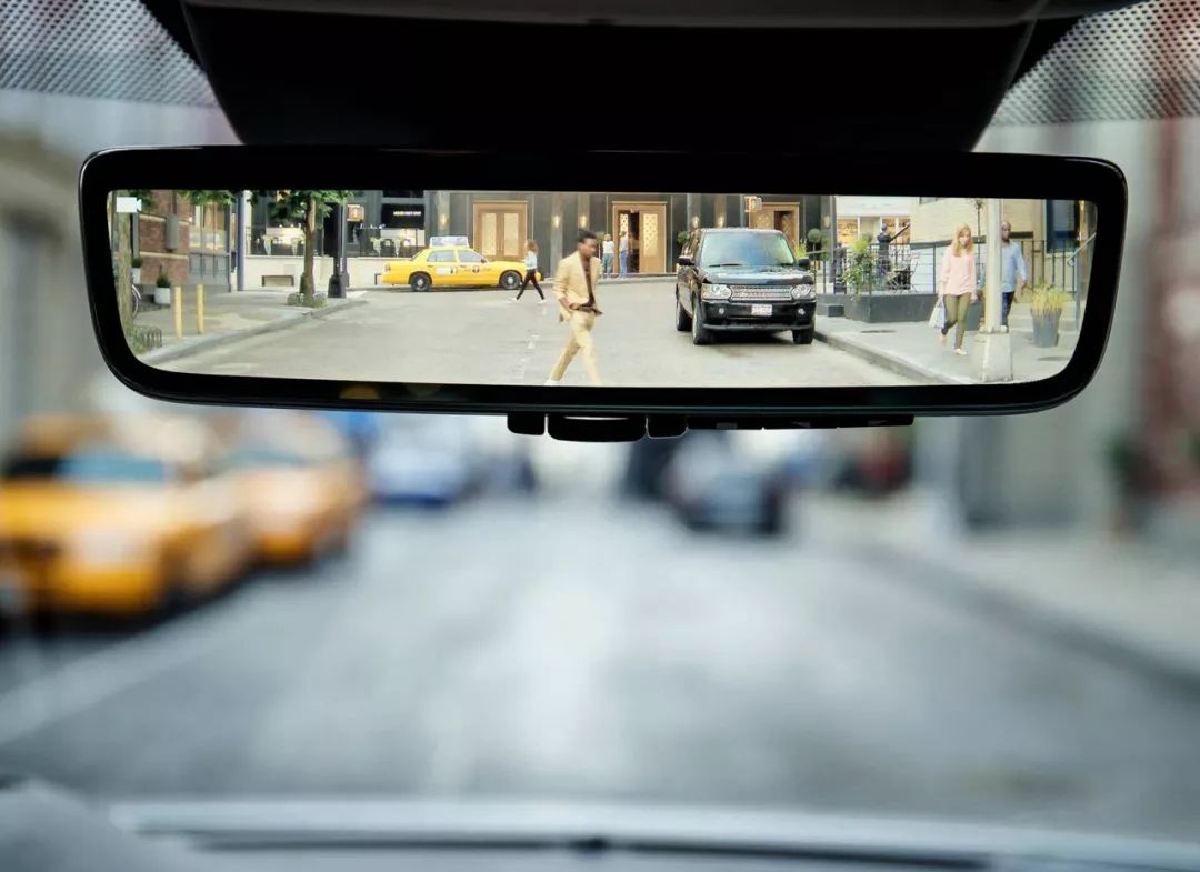 号称是同级最具科技感的豪华中型SUV，现在入手划算么？