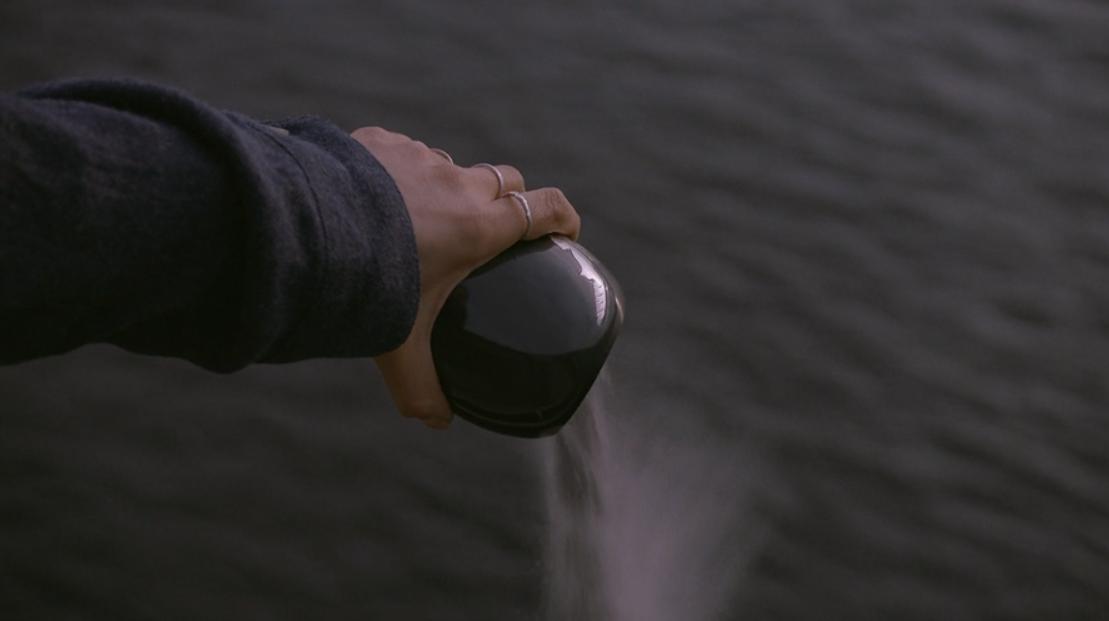 ella分娩痛苦,ella分娩美丽新世界