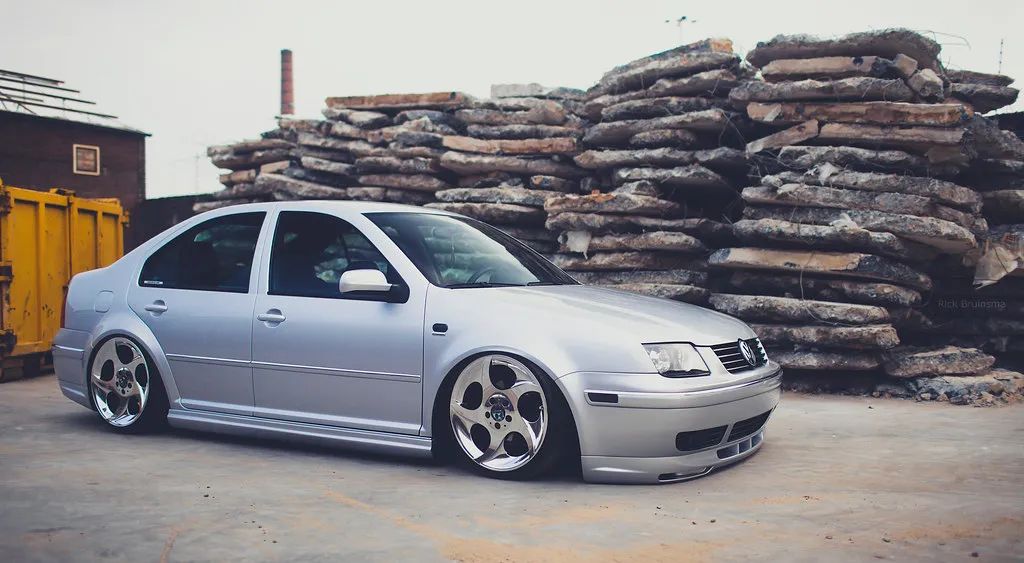 普通车如何改轮圈 (汽车可以改轮圈样式吗)