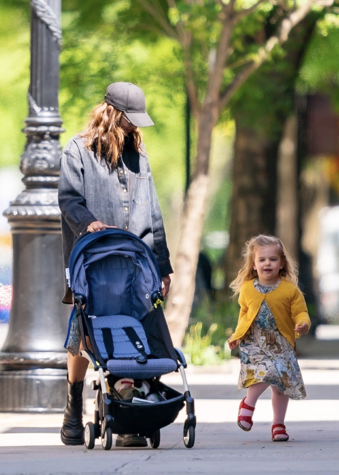 c罗前女友伊莉图,c罗前女友伊莲娜穿球衣