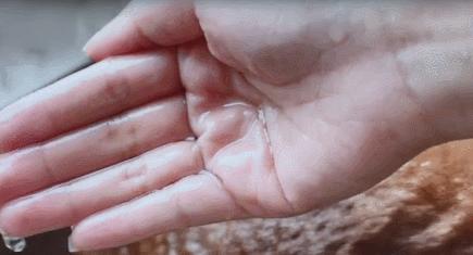 疫情怎么帮娃洗澡,疫情期间怎样在家洗澡