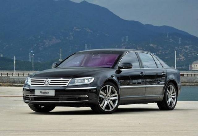 25万公里的辉腾,街上偶遇12缸辉腾