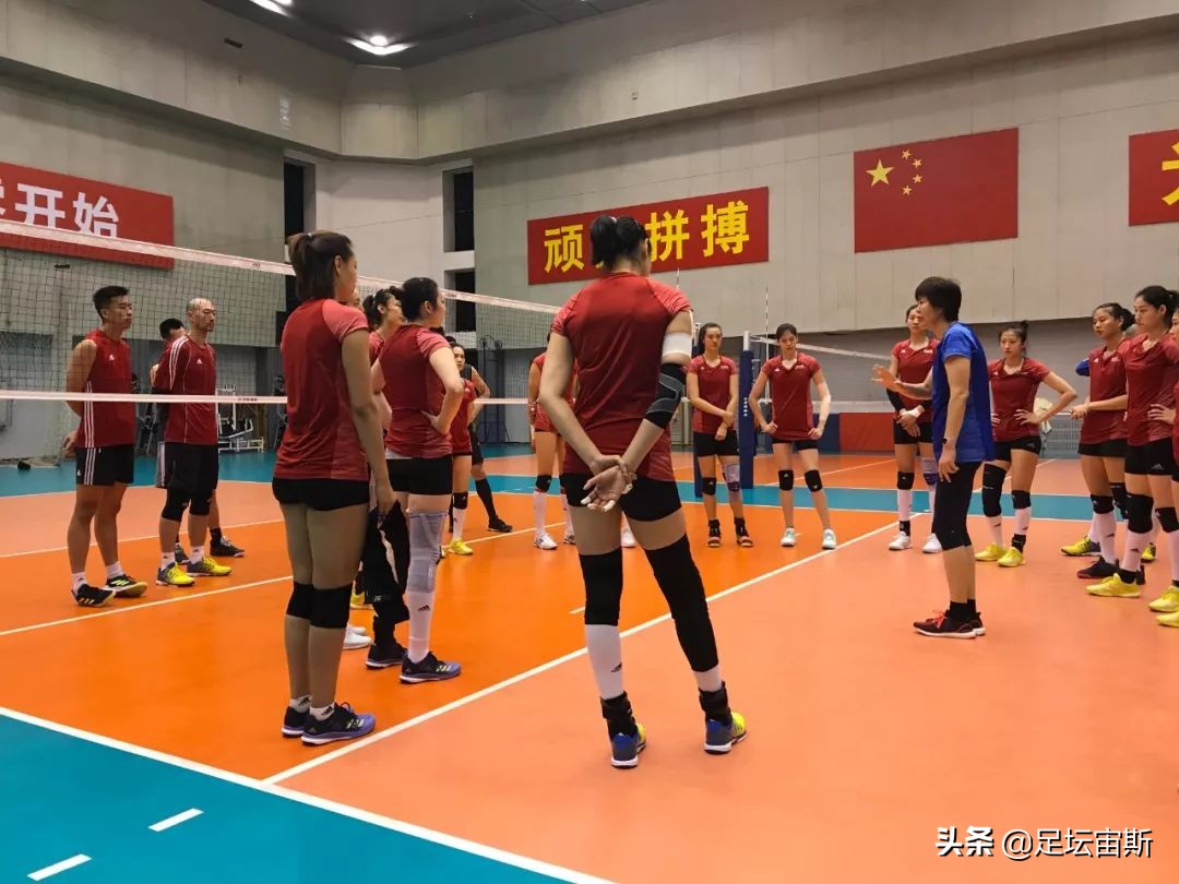 中国男篮心酸时刻,男篮扎心一幕