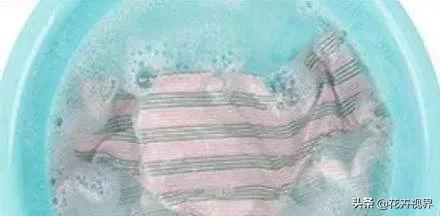 发黄的小白裤要怎么洗,黑色休闲裤怎么洗才能洗干净