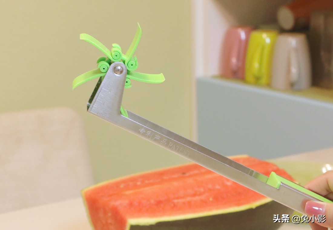西瓜切块神器真的好用吗,西瓜切小块神器吐槽