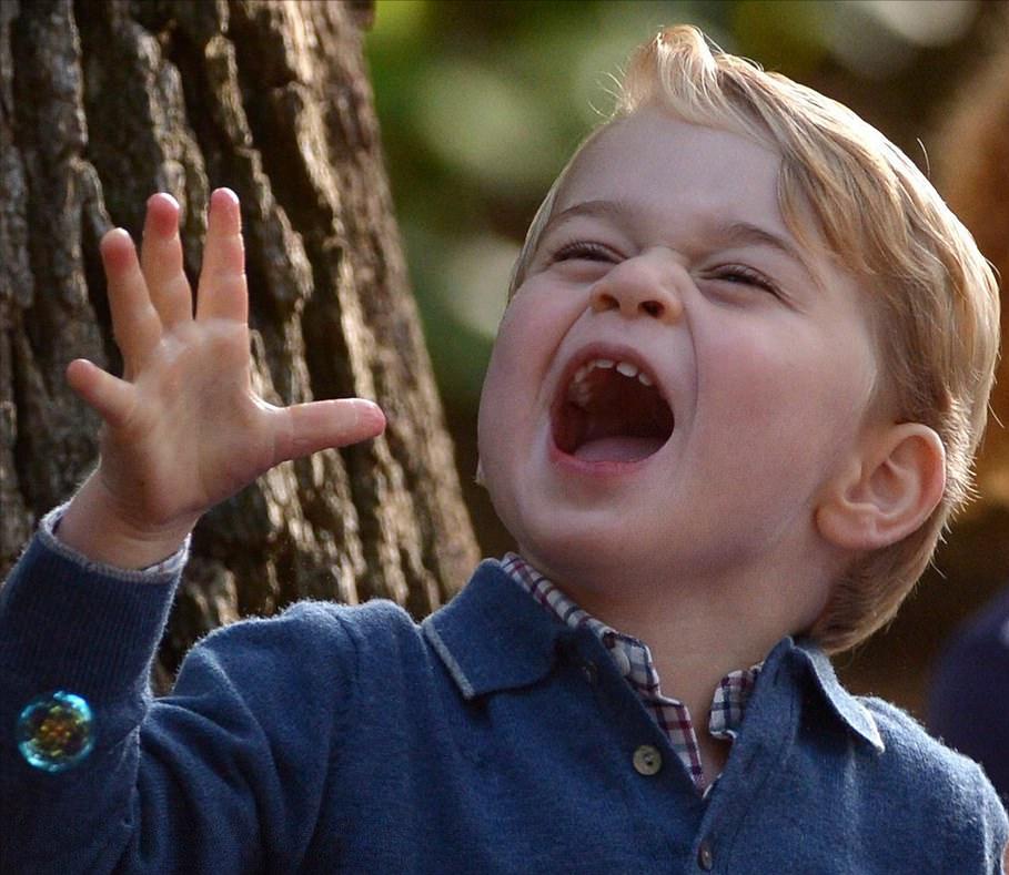 乔治八岁生日新照,乔治小王子穿衣风格