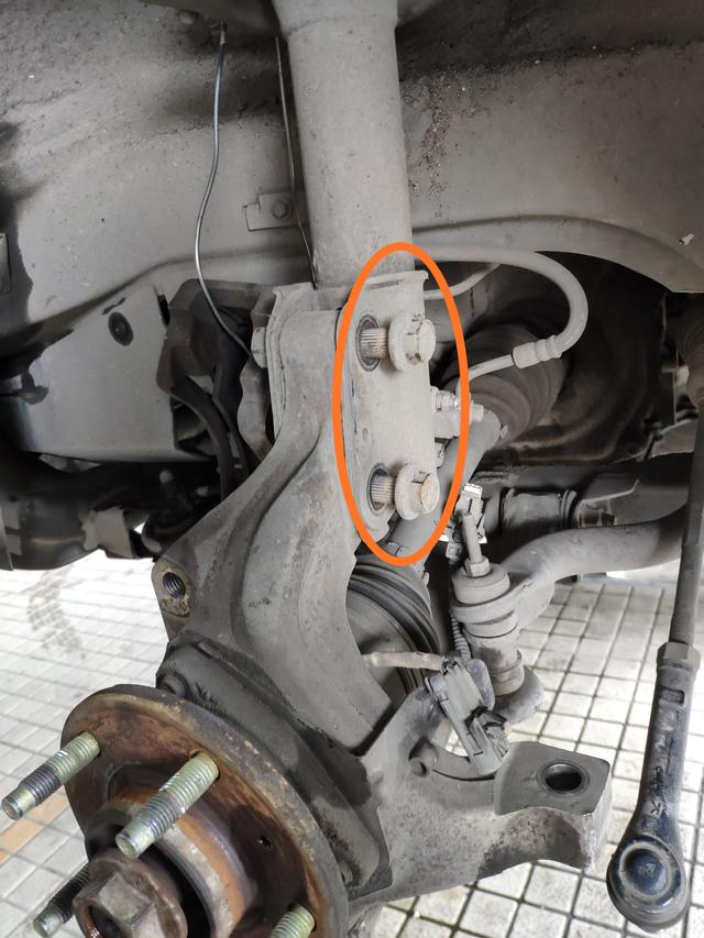 别克君越轴承坏现象,维修别克老款君越