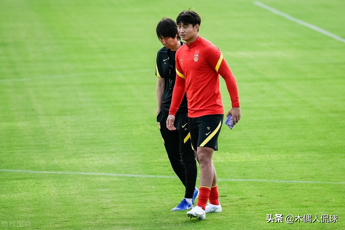 国足失利澳大利亚还能出线嘛,国足落败日本后李铁发言