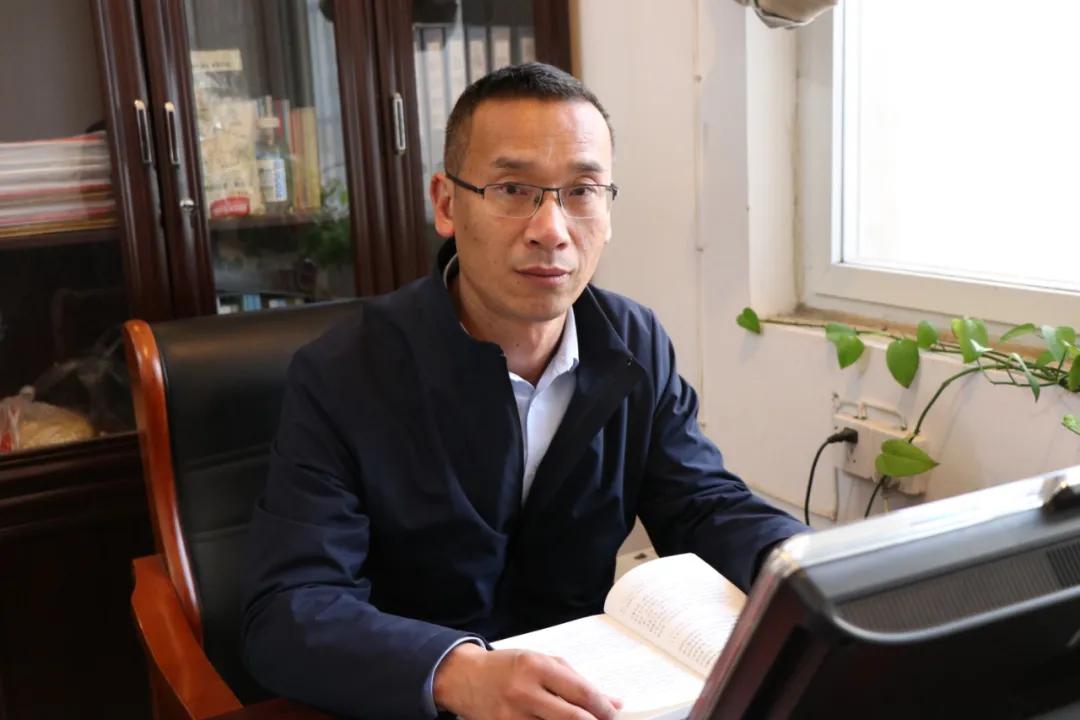 抗疫最美教师志愿者,致敬最美抗疫人教师