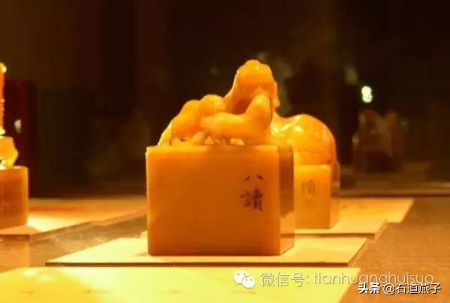 真品田黄及田黄冻石图片大全,天价田黄石及国宝田黄一览