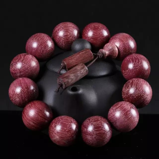 鸡爪骨文玩市场价格,最靠谱的文玩价格参考表赶紧收藏