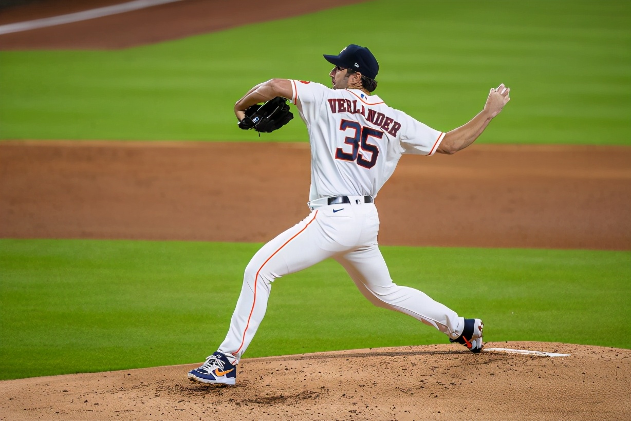 球队巡礼比利时,美国足球队巡礼