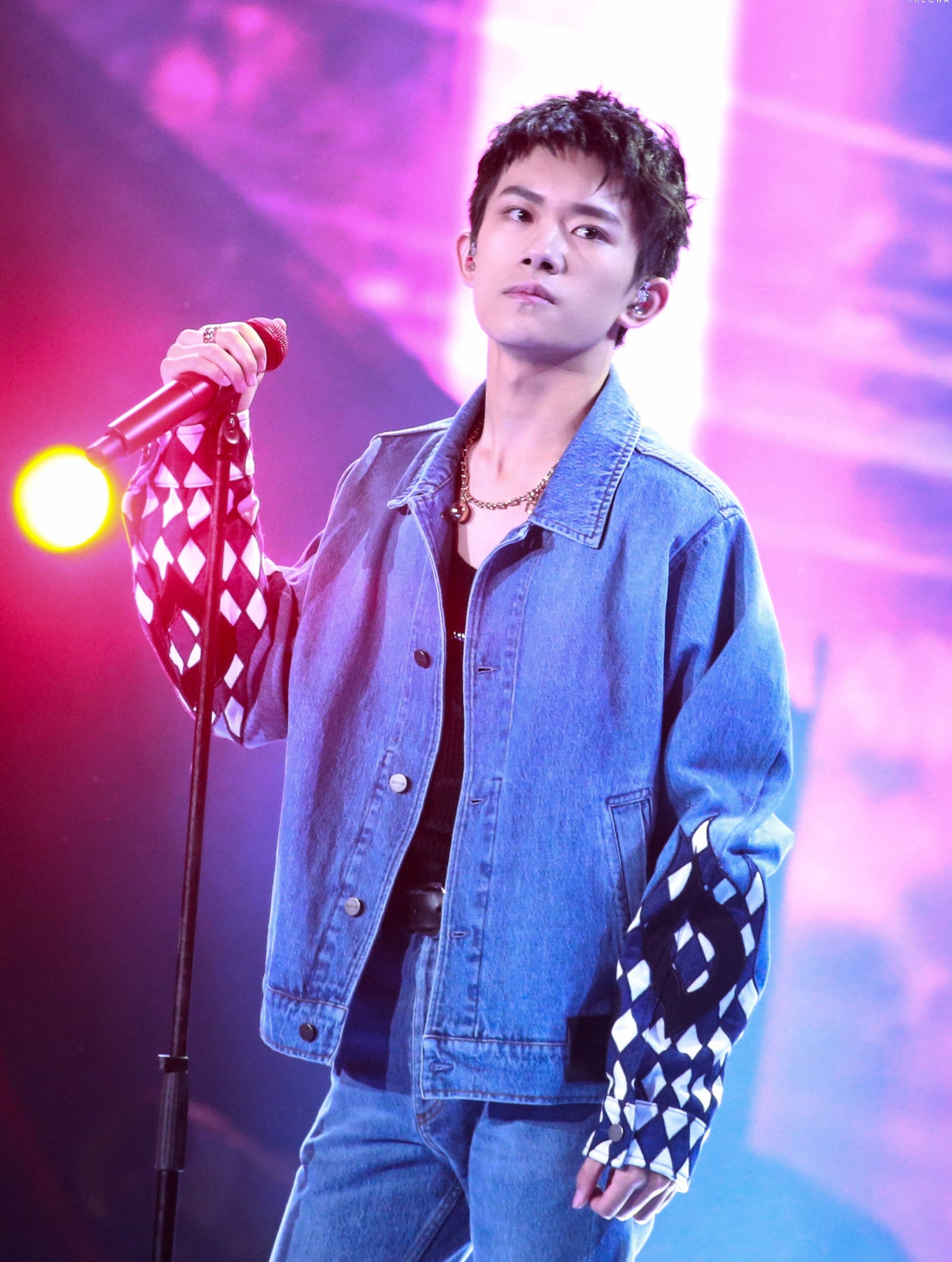 华为Nova4真机曝光,华为nova4发布会详解