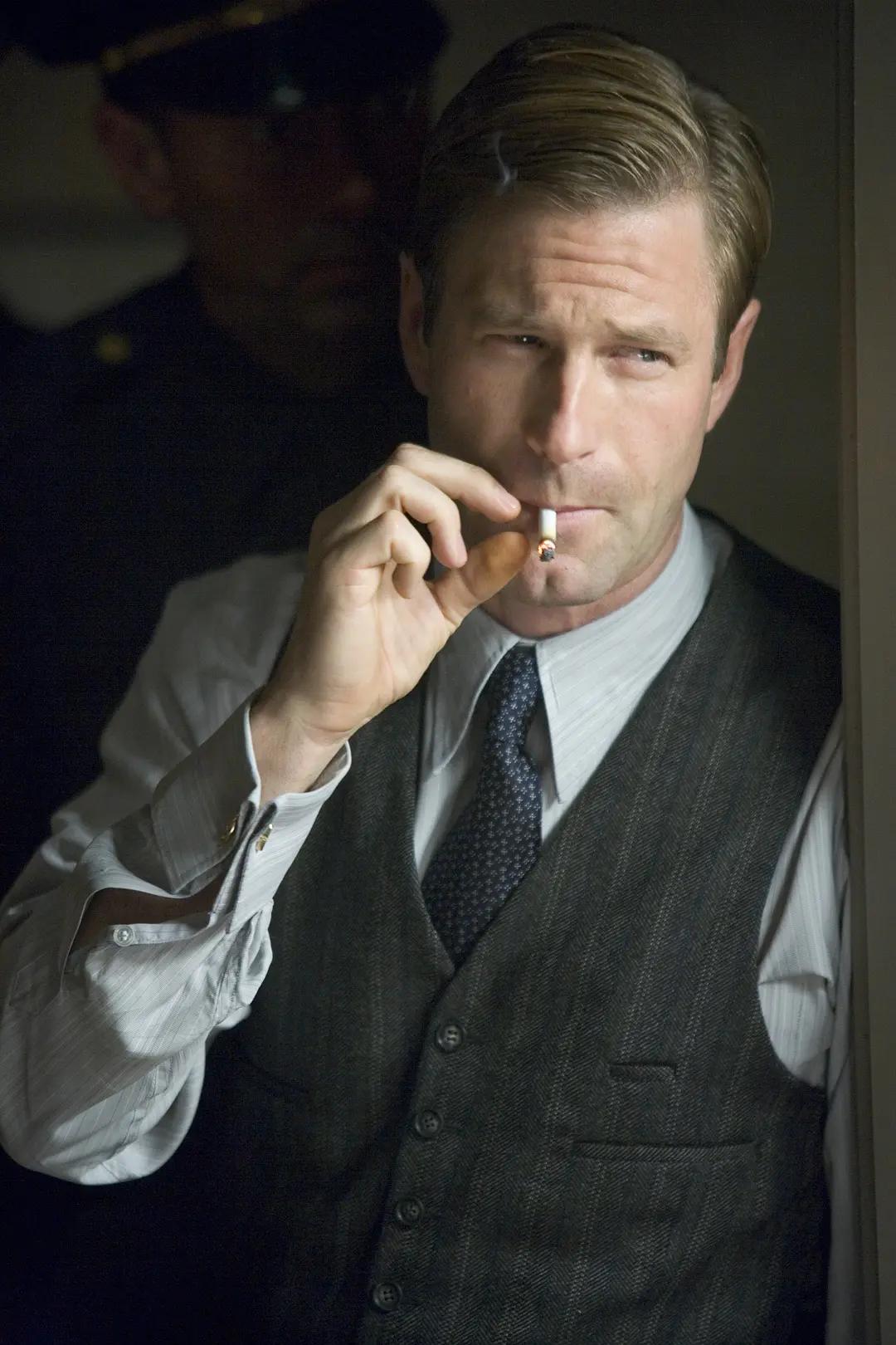 世界悬案黑色大丽花,黑色大丽花悬案解说音频