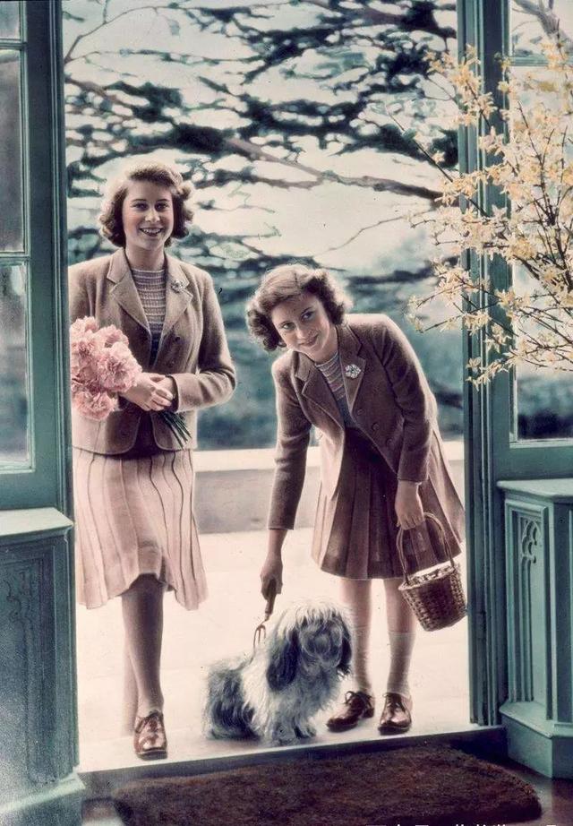 英国皇室女王伊丽莎白,英国王室伊丽莎白的一生