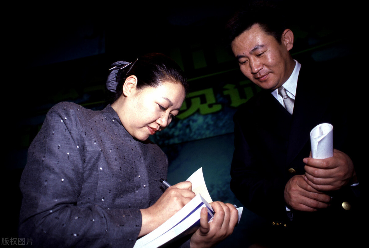 打工女皇吴士宏谈抑郁症,打工女王吴士宏年龄