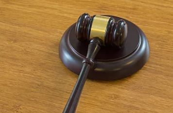 大连8粒药治痛风,大连女子买五瓶药后续