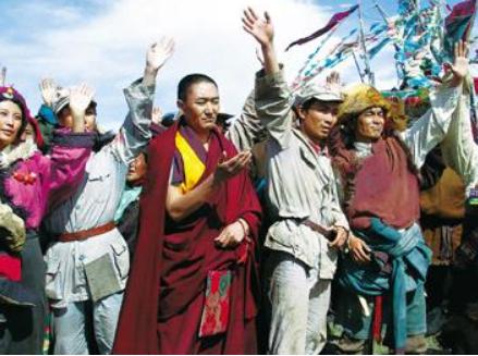 从不如牛马到翻身做主,*藏西**农奴是如何得到解放的?