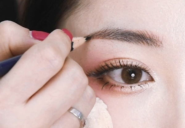 端庄优雅的新娘妆,最美最有气质新娘妆