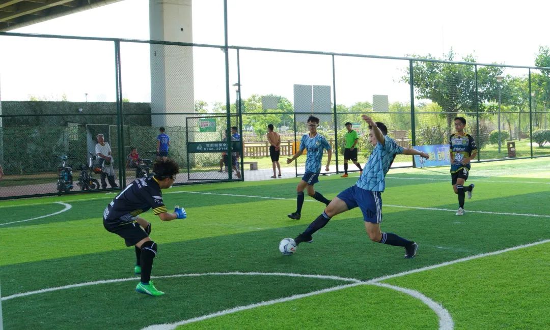 广东省潮州市青少年比赛回放,广东省青少年足球锦标赛拉开战幕