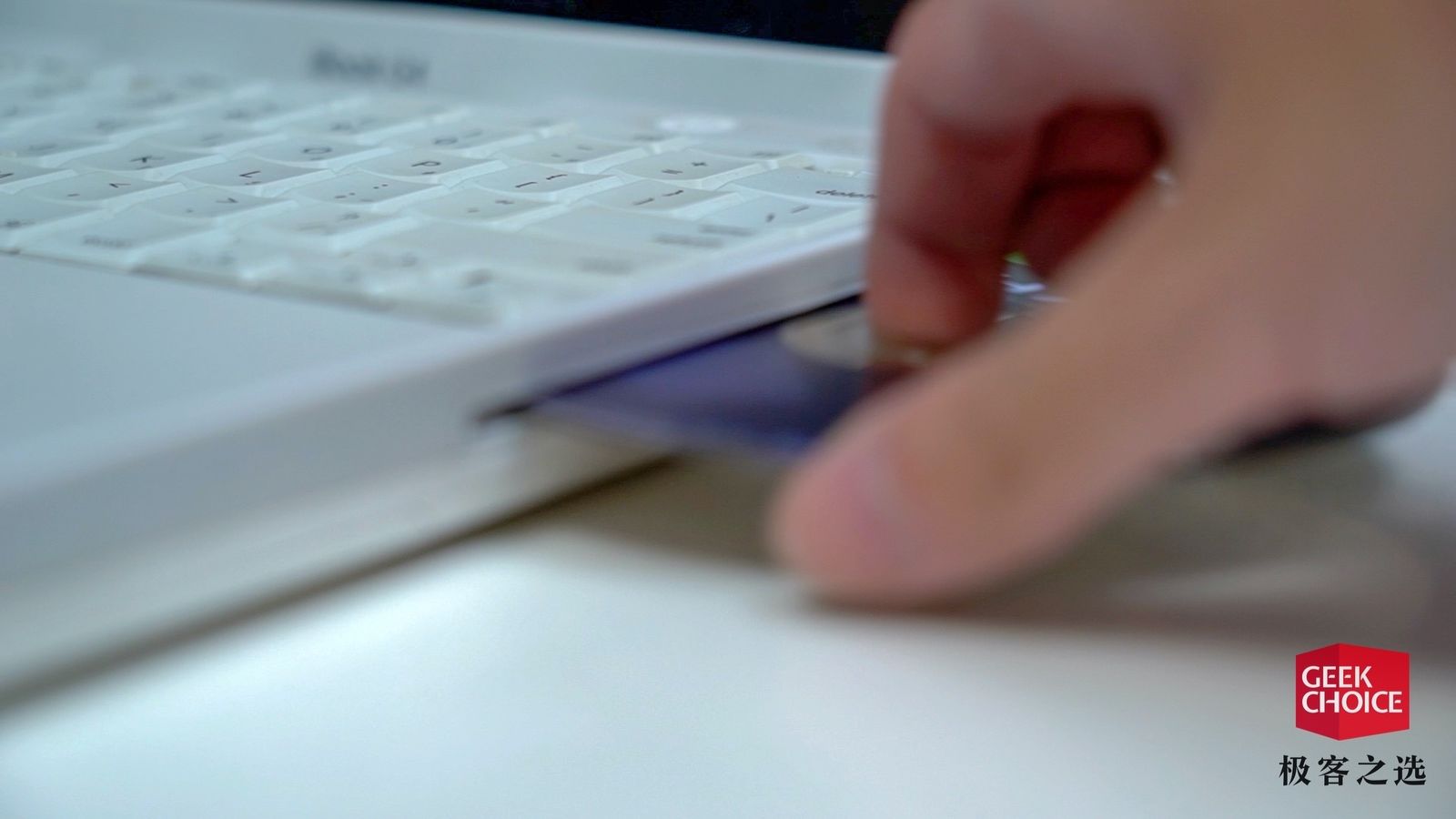 16年的苹果笔记本电脑还值得买吗,苹果笔记本macbook值得购买吗