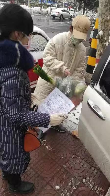 巾帼志愿者抗击疫情,市妇联巾帼抗疫志愿者先锋队