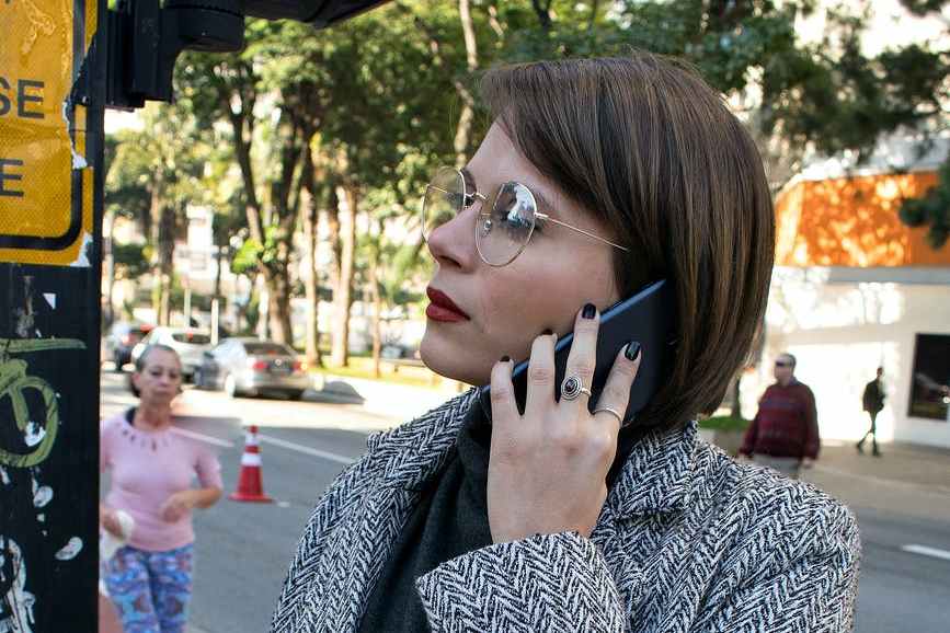 对前任念念不忘的男人是什么心理,一个男人对前任念念不忘的表现