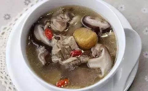 上海明夜小雨降温,下周起上海大幅度降温