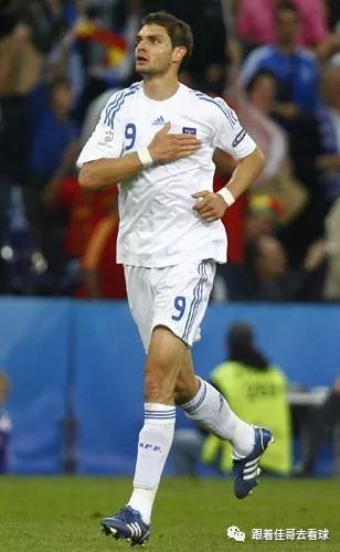 跟佳哥去看球,跟着佳哥去看球是谁