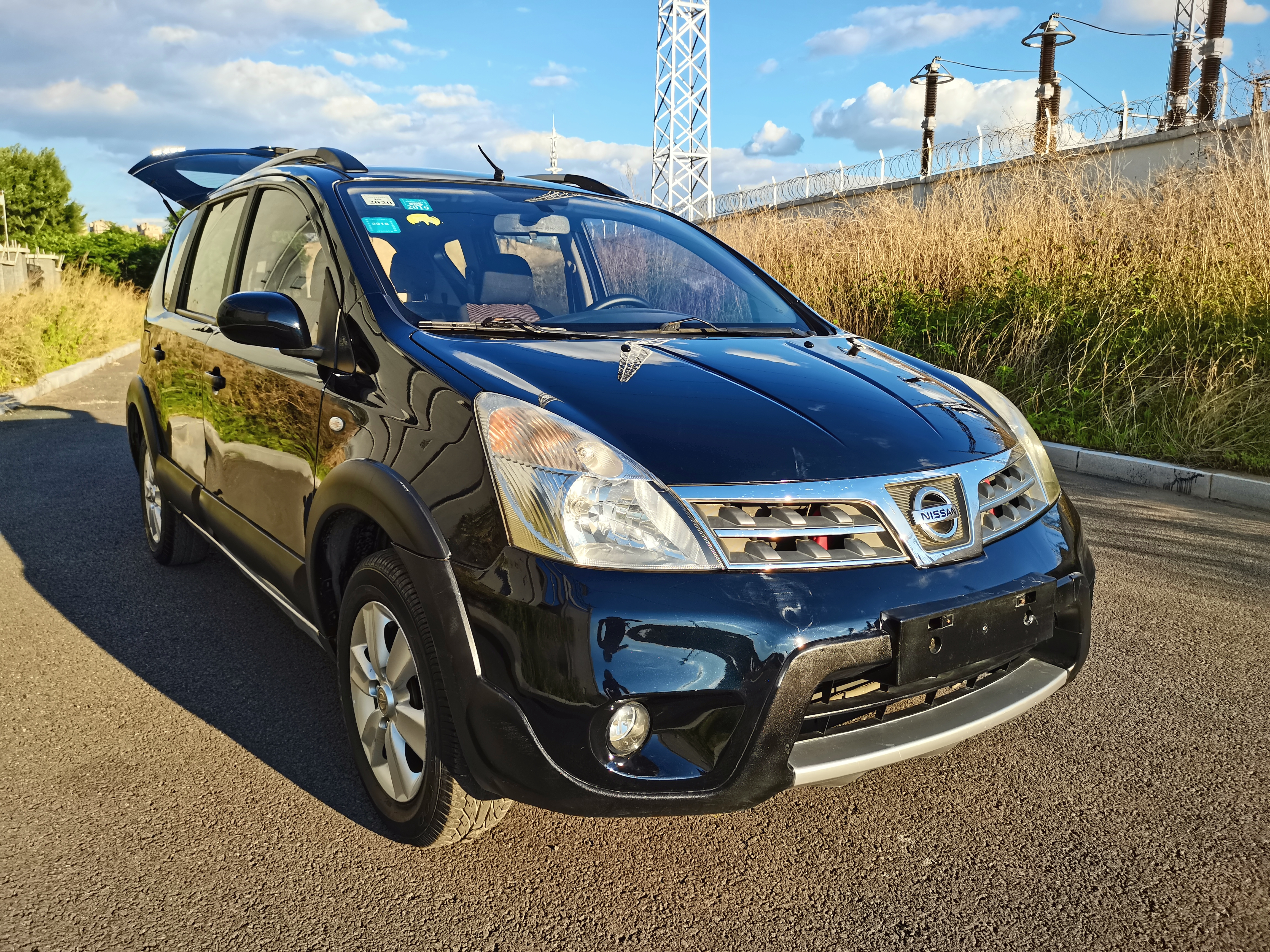 日产骊威2010落地价多少钱,10年日产骊威手动全能