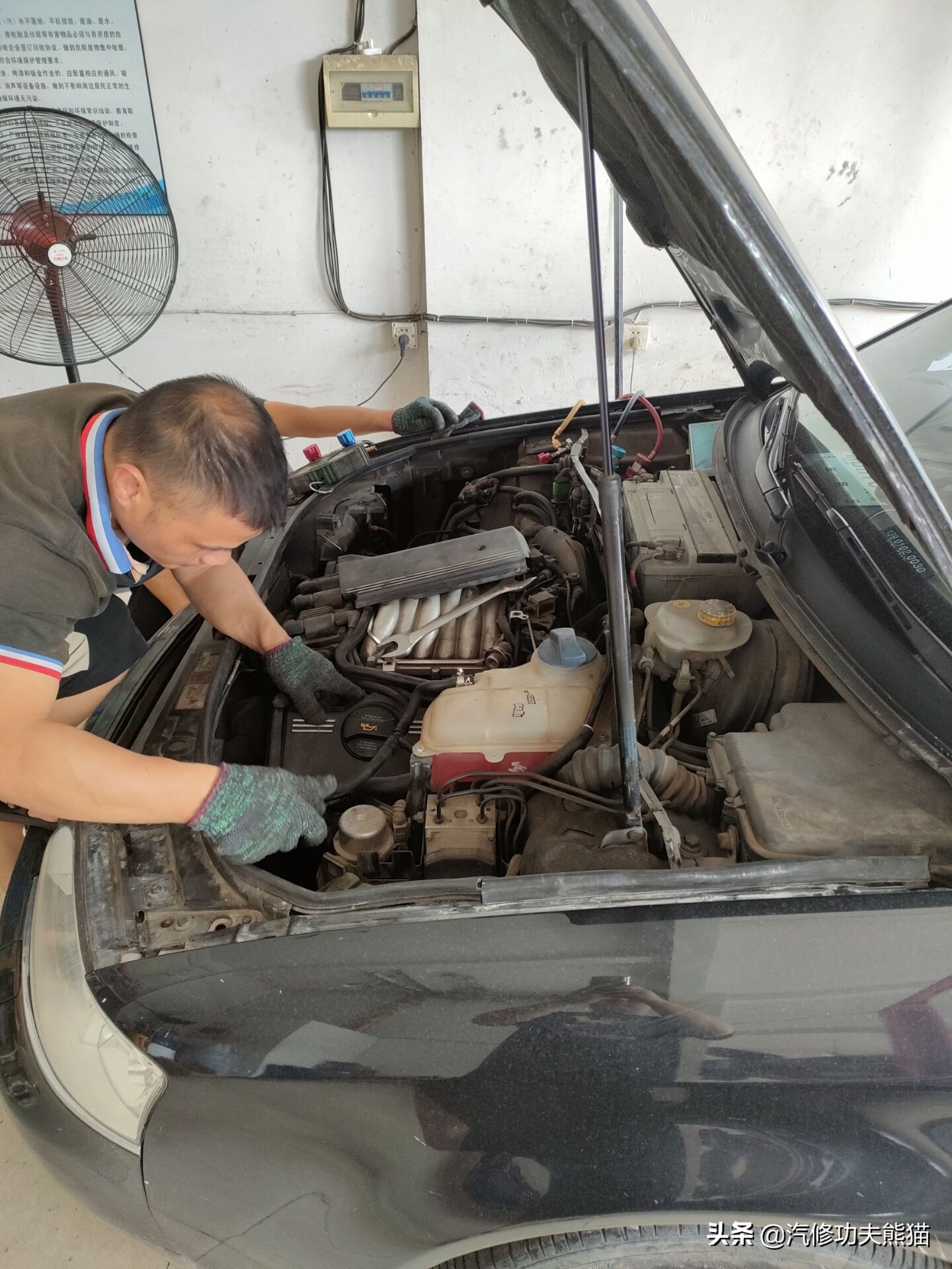 2003年老奥迪a6,2012年奥迪a6经典