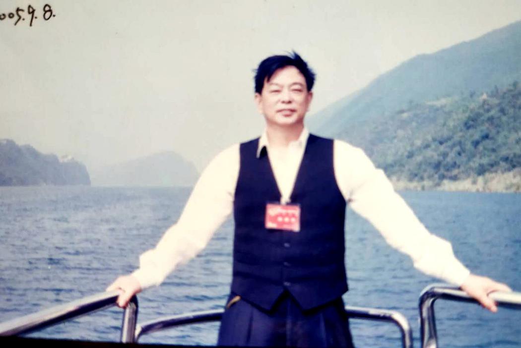 二十年来总也忘不了的——清江放歌