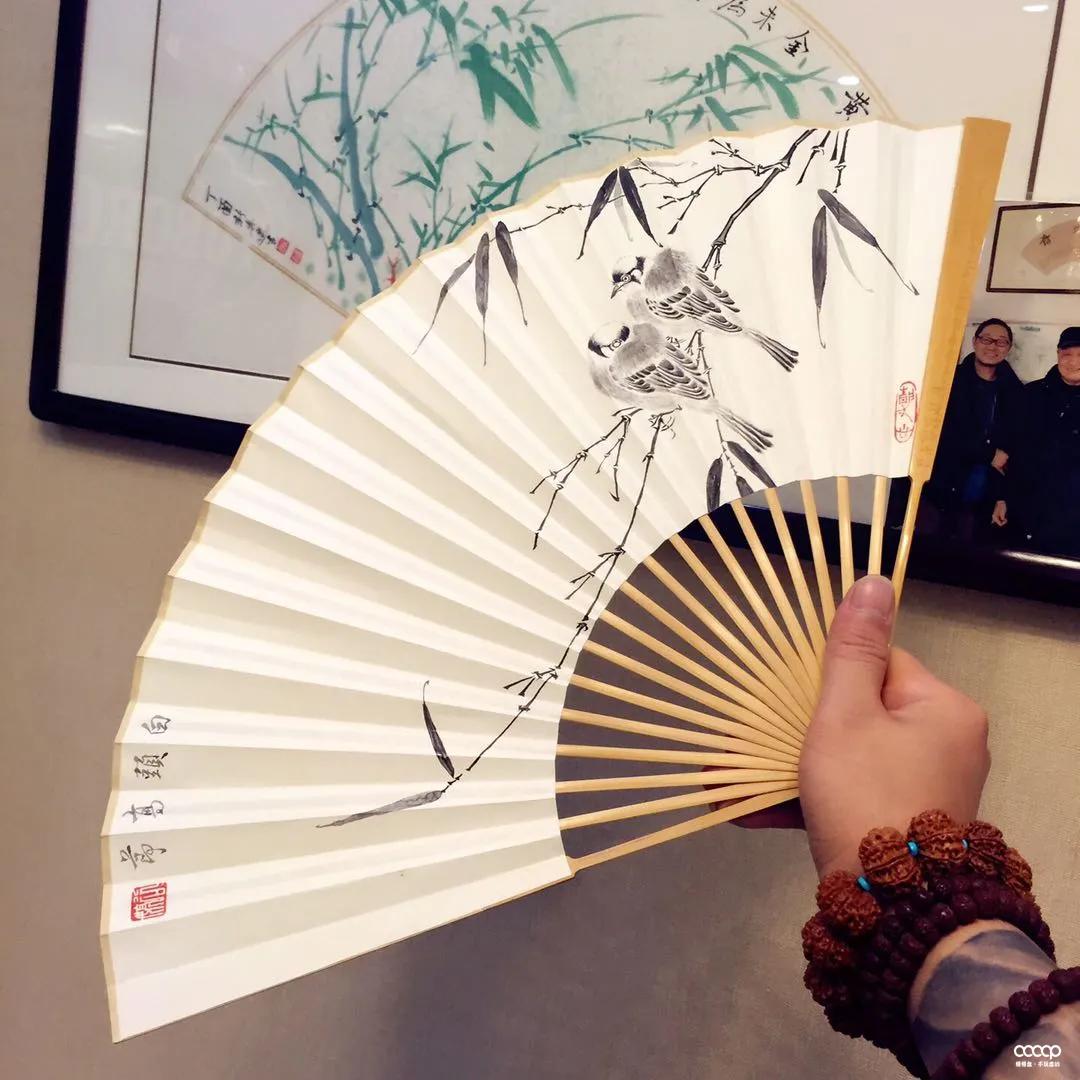 折扇几百到几万,几百到几千的折扇