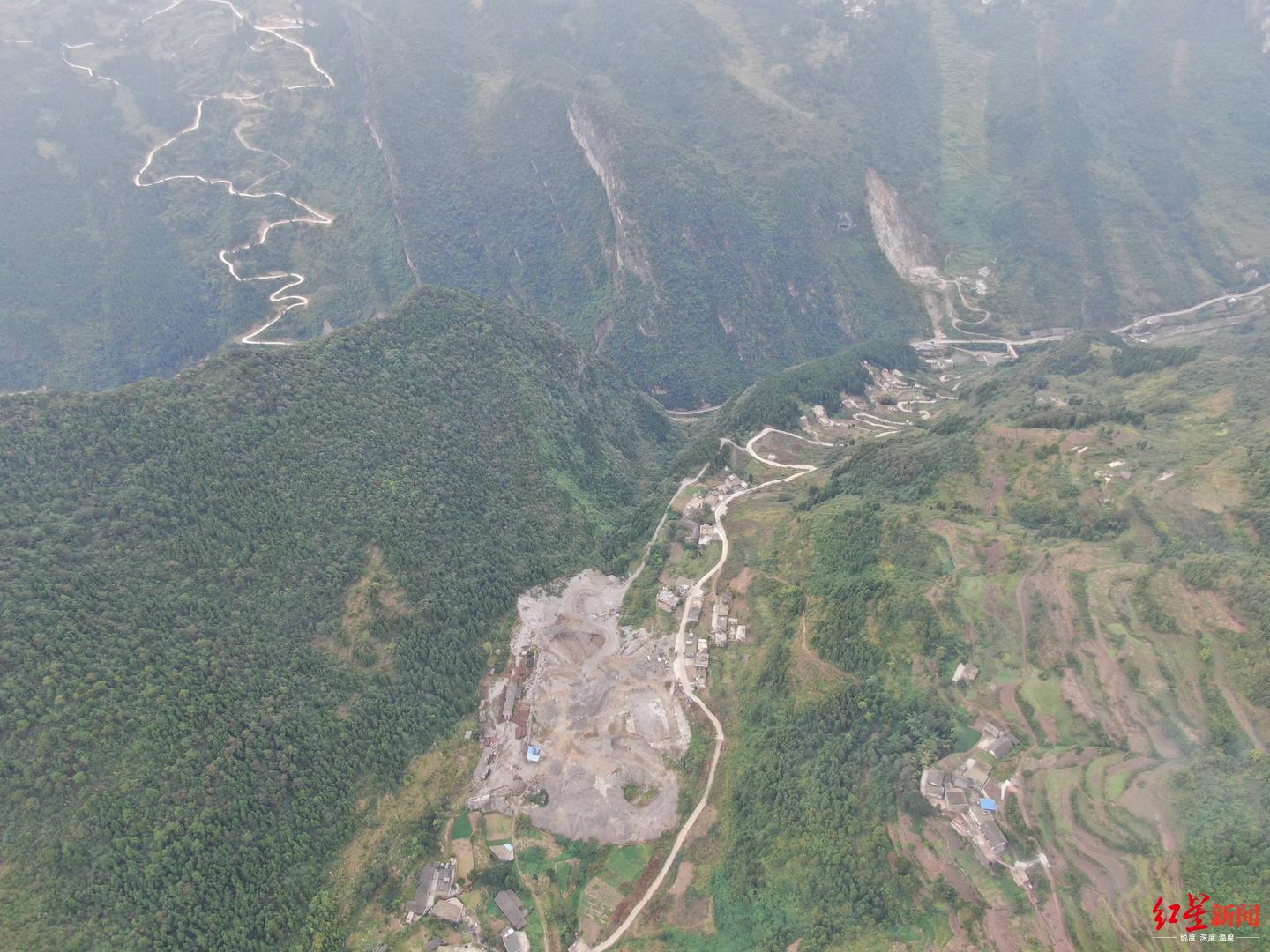 六位老人修桥被列为失信人,6位老人带头修桥却成失信人