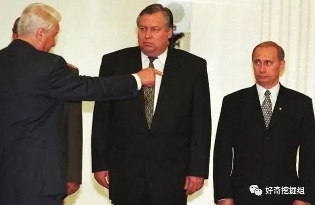 90年代俄罗斯黑帮,90年代的俄罗斯有多乱